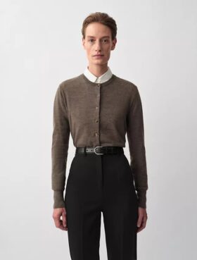 Lila Klassischer Cardigan