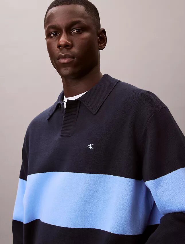 Locker sitzender Polo-Pullover aus Baumwolle Locker sitzender Polo-Pullover aus Baumwolle