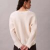 Locker sitzender Pullover aus Merinowolle mit V-Ausschnitt