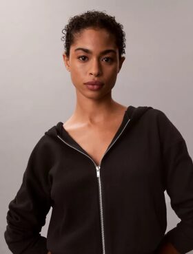 Locker sitzender Strick-Hoodie