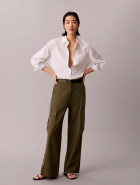 Locker sitzendes Button-Down-Hemd aus Leinenmischung