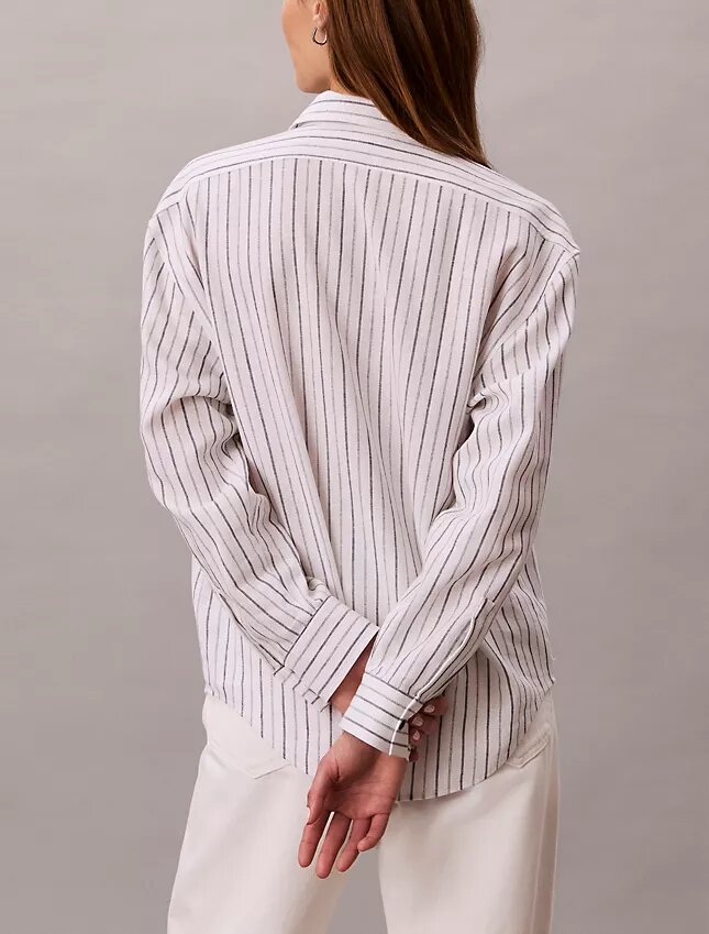 Locker sitzendes Button-Down-Hemd aus Leinenmischung Locker sitzendes Button-Down-Hemd aus Leinenmischung