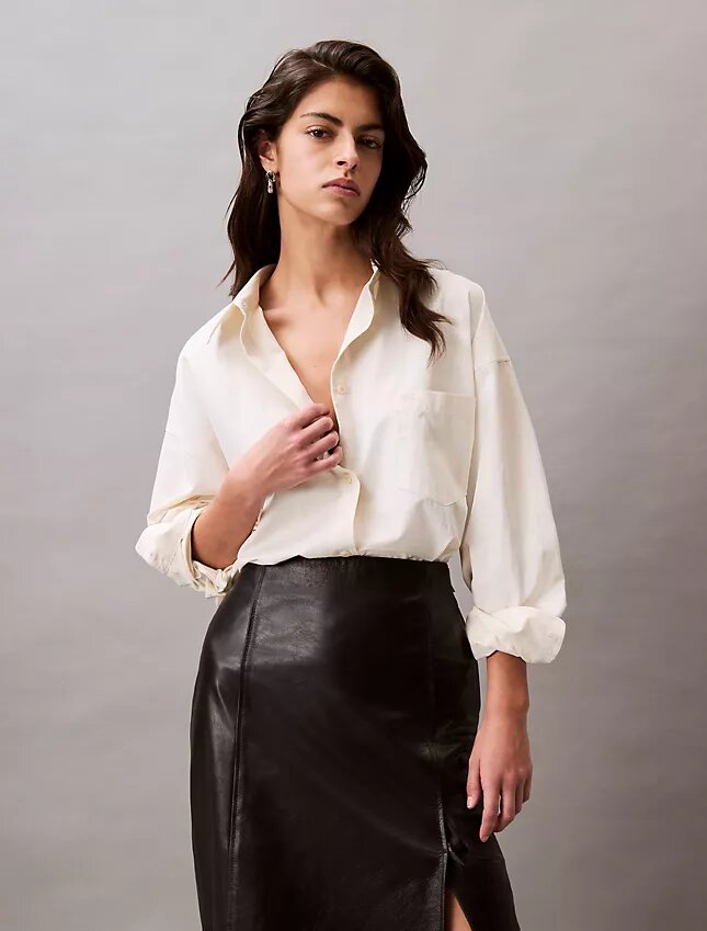 Locker sitzendes Button-Down-Hemd aus Viskosemischung Locker sitzendes Button-Down-Hemd aus Viskosemischung