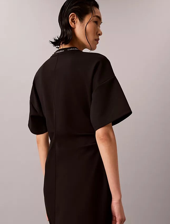 Logo-Ripp-Interlock-T-Shirt-Kleid Logo-Ripp-Interlock-T-Shirt-Kleid