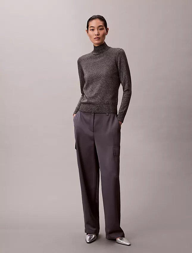 Lässige Cargo-Hose aus Satin-Twill Lässige Cargo-Hose aus Satin-Twill