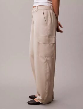 Lässige Cargo-Hose aus Satin-Twill