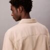 Lässige Hemdjacke aus Canvas Lässige Hemdjacke aus Canvas