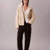 Lässige Jacke mit Sherpa-Kragen Lässige Jacke mit Sherpa-Kragen