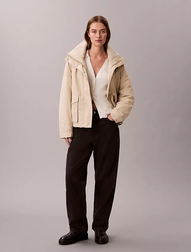 Lässige Jacke mit Sherpa-Kragen Lässige Jacke mit Sherpa-Kragen