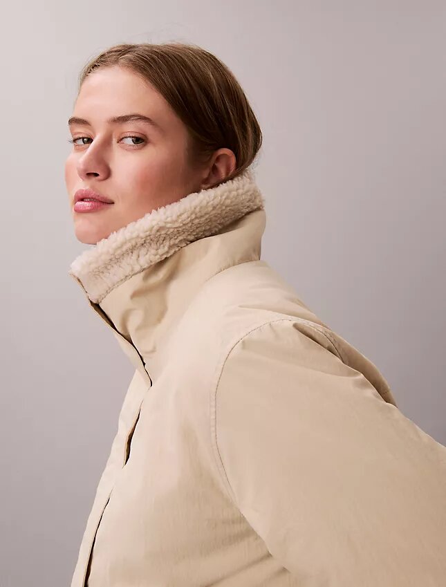 Lässige Jacke mit Sherpa-Kragen Lässige Jacke mit Sherpa-Kragen
