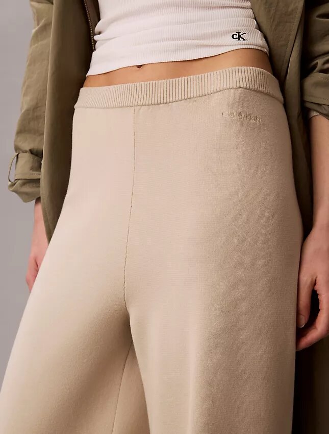 Lässige Strickhose mit weitem Bein Lässige Strickhose mit weitem Bein