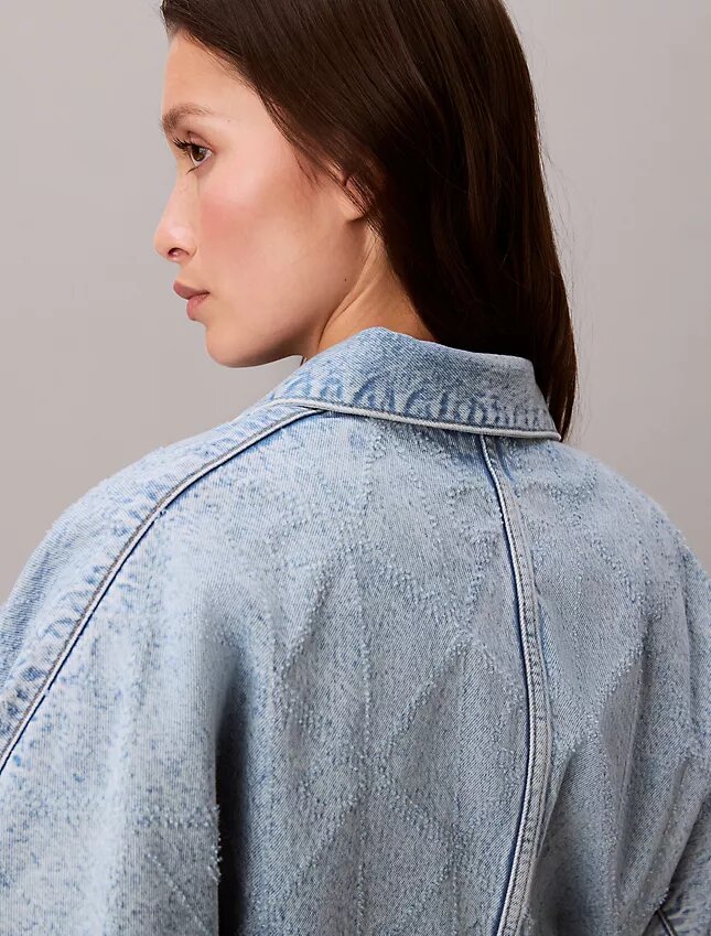 Lässige Trucker Jacket aus Denim Lässige Trucker Jacket aus Denim