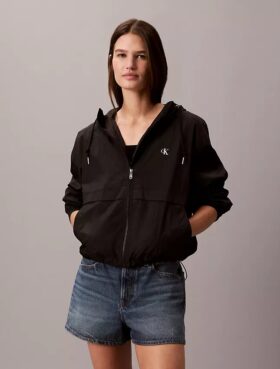 Lässige Windjacke aus Nylon Lässige Windjacke aus Nylon