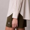 Lässiges Button-Down-Hemd aus gestreiftem Baumwollpopeline Lässiges Button-Down-Hemd aus gestreiftem Baumwollpopeline