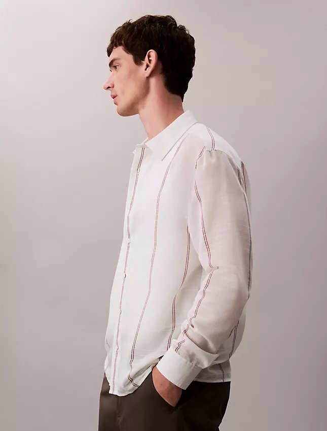 Lässiges Hemd aus Baumwolle und Nylon Lässiges Hemd aus Baumwolle und Nylon