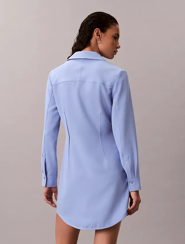 Lässiges Mini-Hemd-Kleid aus Twill Lässiges Mini-Hemd-Kleid aus Twill