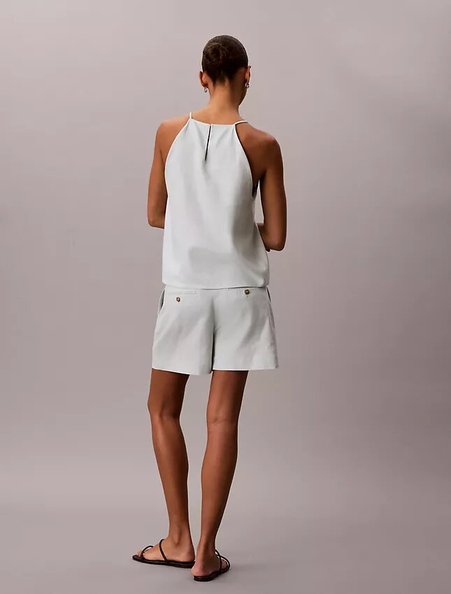 Maßgeschneiderte Shorts aus Leinenmischung Maßgeschneiderte Shorts aus Leinenmischung