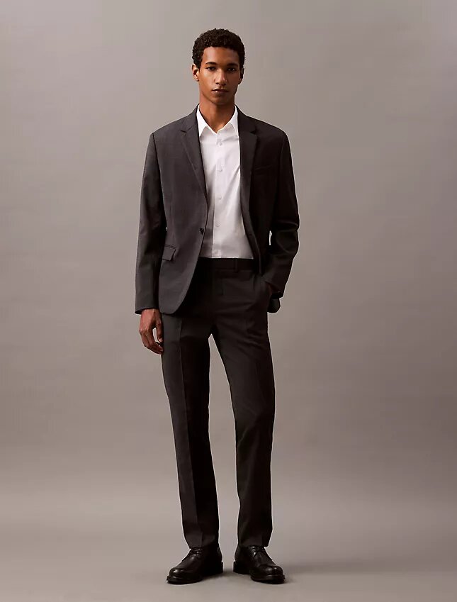 Maßgeschneiderte Slim-Fit-Hose aus Wollmischung Maßgeschneiderte Slim-Fit-Hose aus Wollmischung