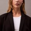 Maßgeschneiderter Blazer aus Rayon Maßgeschneiderter Blazer aus Rayon