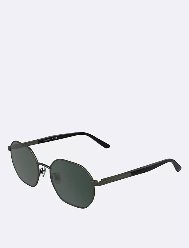 Metall-Sonnenbrille in modifizierter rechteckiger Form Metall-Sonnenbrille in modifizierter rechteckiger Form