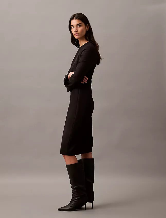 Midi-Kleid aus Krepp Midi-Kleid aus Krepp