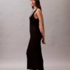 Midi-Kleid aus Viskose-Rippstrick Midi-Kleid aus Viskose-Rippstrick