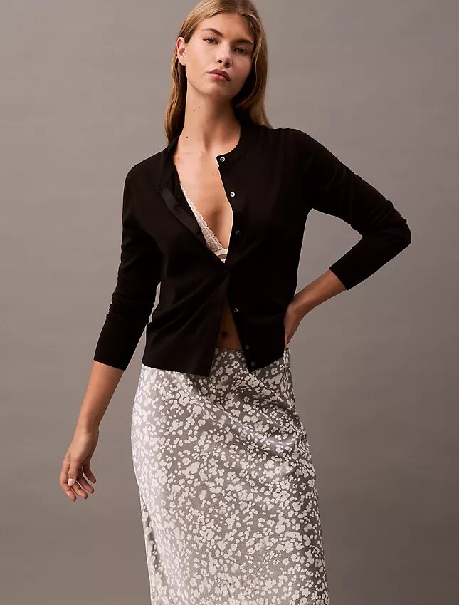 Midirock aus Crushed-Satin mit Print Midirock aus Crushed-Satin mit Print
