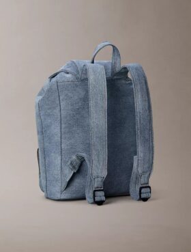 Mini-Rucksack mit Denim-Logo und Klappe Mini-Rucksack mit Denim-Logo und Klappe