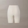 Minimalistische Boyshorts mit tiefem Rückenausschnitt aus Mesh Minimalistische Boyshorts mit tiefem Rückenausschnitt aus Mesh