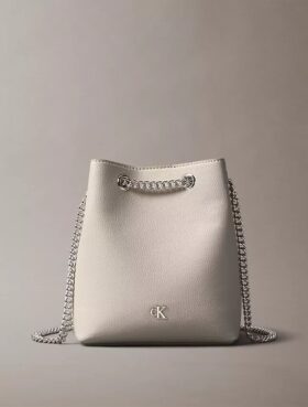 Minimalistische Monogram-Beuteltasche Minimalistische Monogram-Beuteltasche