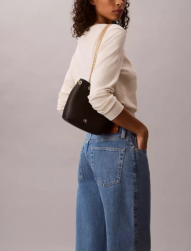 Minimalistische Monogram-Beuteltasche Minimalistische Monogram-Beuteltasche