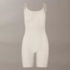 Minimalistischer Bodys aus Mesh bis zur Mitte des Oberschenkels