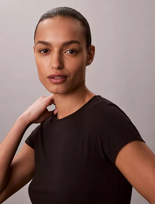 Modal-Stretch-Baby-T-Shirt mit Drop-Stitch-Muster Modal-Stretch-Baby-T-Shirt mit Drop-Stitch-Muster