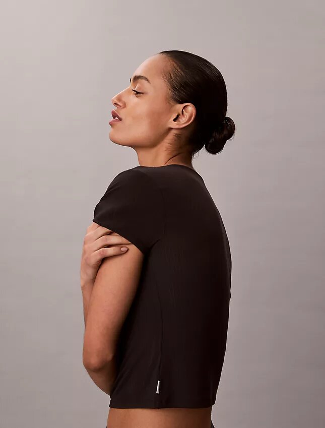 Modal-Stretch-Baby-T-Shirt mit Drop-Stitch-Muster Modal-Stretch-Baby-T-Shirt mit Drop-Stitch-Muster