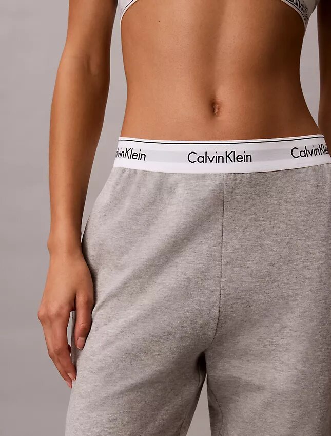 Moderne Jogginghose aus Frottee Moderne Jogginghose aus Frottee