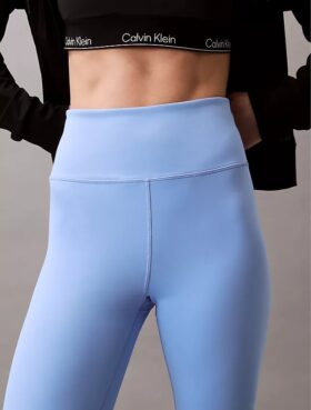Moderne Sport-Leggings mit hoher Taille und 7/8-Beinlänge