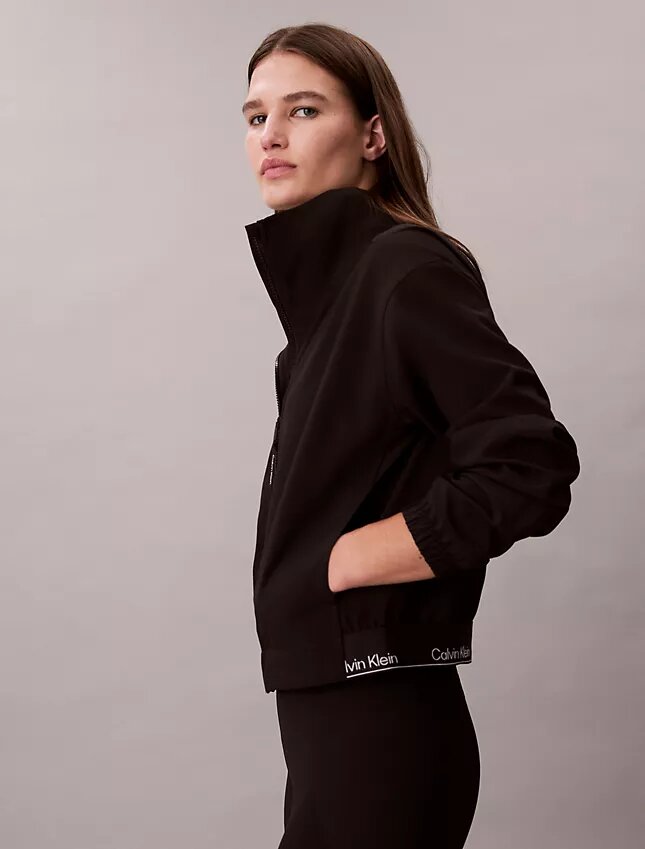 Moderne Sport-Windjacke Moderne Sport-Windjacke