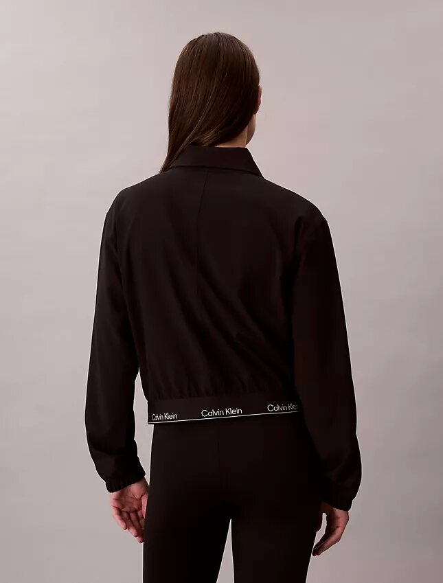 Moderne Sport-Windjacke Moderne Sport-Windjacke