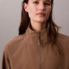 Moderne Sport-Windjacke