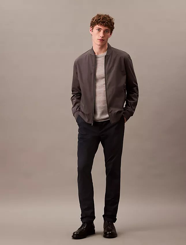 Moderne Stretch-Chino-Hose Moderne Stretch-Chino-Hose
