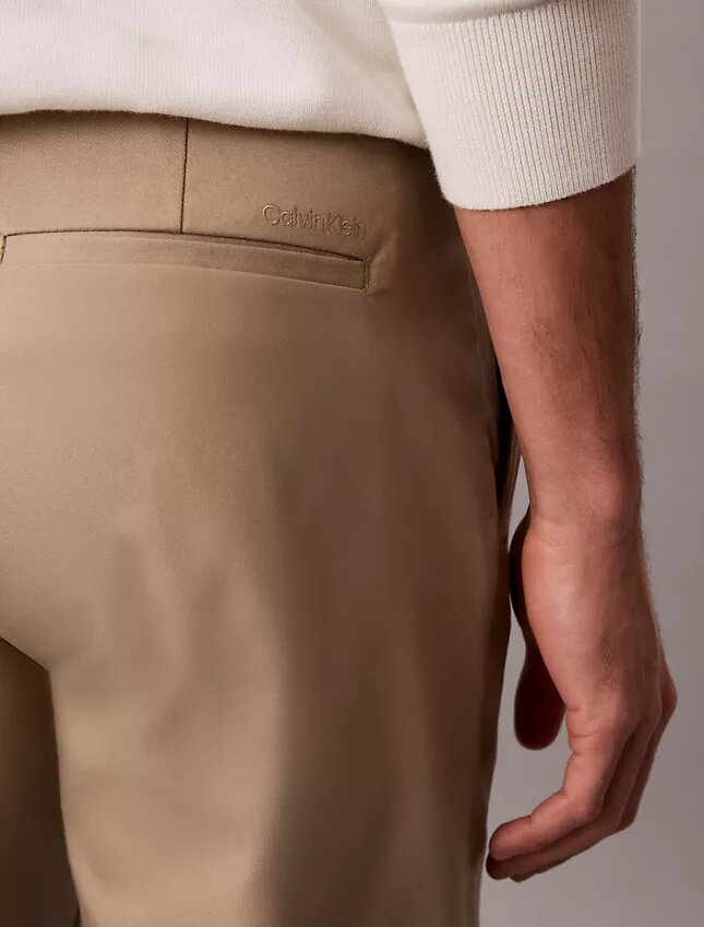 Moderne Stretch-Chino-Hose Moderne Stretch-Chino-Hose
