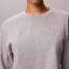 Modernes, locker sitzendes Sweatshirt aus Frottee Modernes, locker sitzendes Sweatshirt aus Frottee