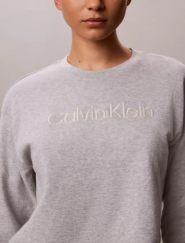 Modernes, locker sitzendes Sweatshirt aus Frottee Modernes, locker sitzendes Sweatshirt aus Frottee