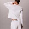 Modernes, locker sitzendes Sweatshirt aus Frottee Modernes, locker sitzendes Sweatshirt aus Frottee