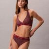Modernes Logo-Bikini-Oberteil mit Racerback Modernes Logo-Bikini-Oberteil mit Racerback
