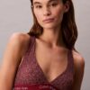 Modernes Logo-Bikini-Oberteil mit Racerback Modernes Logo-Bikini-Oberteil mit Racerback