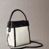 Monogram Canvas Beuteltasche Monogram Canvas Beuteltasche