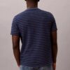 Monologo Classic T-Shirt mit grafischem Streifenmuster Monologo Classic T-Shirt mit grafischem Streifenmuster