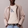 Monologo Classic T-Shirt mit grafischem Streifenmuster Monologo Classic T-Shirt mit grafischem Streifenmuster