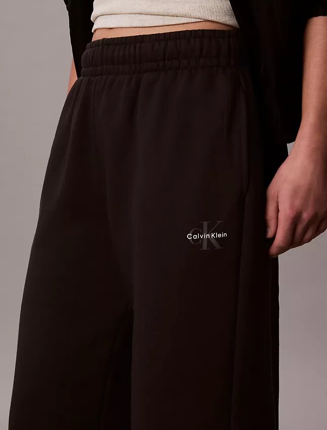 Monologo Fleece-Jogginghose mit weitem Bein Monologo Fleece-Jogginghose mit weitem Bein